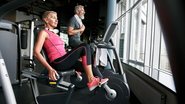 Para pessoas mais velhas, musculação ainda é a prática mais indicada para ganho de força - Adobe Stock