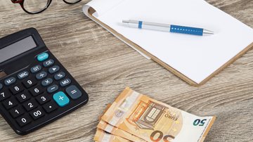 Os números refletem o impulso do novo modelo de consignado privado, o Crédito do Trabalhador - Envato