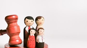 Chefe da família pode decidir separação de bens ainda em vida - Envato