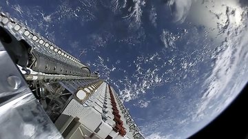 A empresa de Elon Musk já tinha 4,4 mil satélites em operação e agora chegará a 11,9 mil unidades no Brasil - Divulgação Starlink