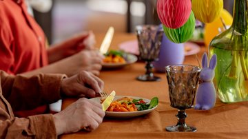Confira a seguir seis dicas práticas para economizar no almoço de Páscoa e ainda garantir um momento especial e saboroso - Foto: Envato Elements