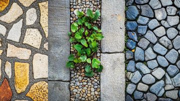 Apenas 18% das calçadas são livres de obstáculos - Adobe Stock