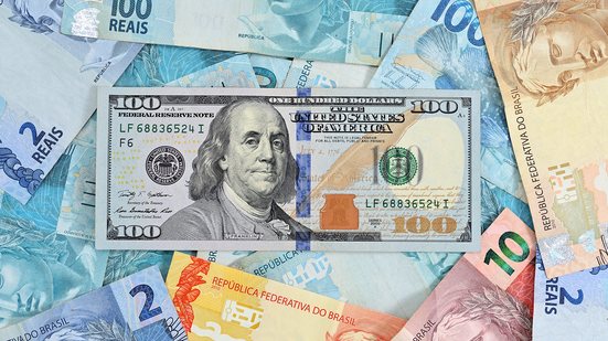 Guerra comercial faz dólar subir em relação ao real - Adobe Stock