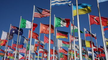 Delegações de 130 países irão prestar homenagens ao papa Francisco neste sábado, 26 - Adobe Stock