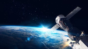 A concentração de satélites por conglomerados empresariais pode comprometer a concorrência - Adobe Stock