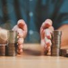 Há uma diferença por classe social também: 86% dos entrevistados que pertencem à classe A possuem planejamento financeiro - Adobe Stock