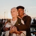 A tecnologia pode fazer a busca por um amor ser muito mais simples - Foto: Envato Elements/Rawpixel