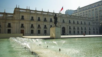 Plaza de la Ciudadanía em Santiago, Chile, é um dos principais pontos turísticos da capital - Divulgação/STGO Turismo