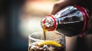 Confira alguns dos refrigerantes que marcaram gerações e entenda por que eles desapareceram das prateleiras - Foto: Envato Elements