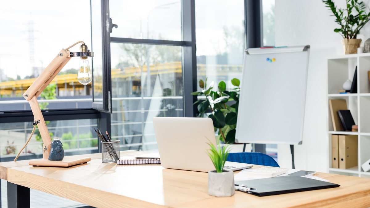 Antes de abrir empresa, saiba quais as modalidades, vantagens e desvantagens - Envato