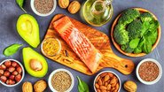 A Organização Mundial da Saúde (OMS) recomenda a ingestão de pelo menos duas porções por semana de peixes ricos em ácidos graxos - Foto: Envato Elements/tatiana_bralnina