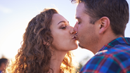 O Dia do Beijo é mais do que uma simples data romântica - Foto: Envato Elements/joshua_resnick