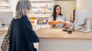 Farmacêutico não pode prescrever medicamentos, decide justiça - Envato