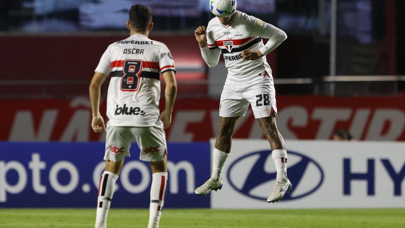 Os são-paulinos não terão Lucas, que deve voltar apenas após a parada para o Mundial de Clubes - Rubens Chiri e Paulo Pinto/Saopaulofc.net