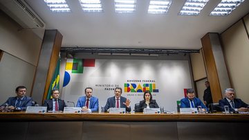 Governo anunciou medidas em coletiva com a imprensa nesta quinta-feira - Diogo Zacarias/MF