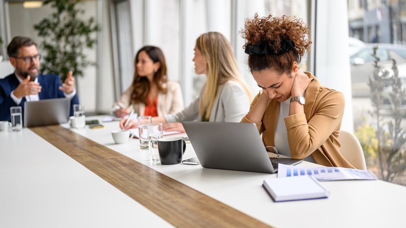 Saúde mental é norma dentro das empresas com a NR-1 - Adobe Stock