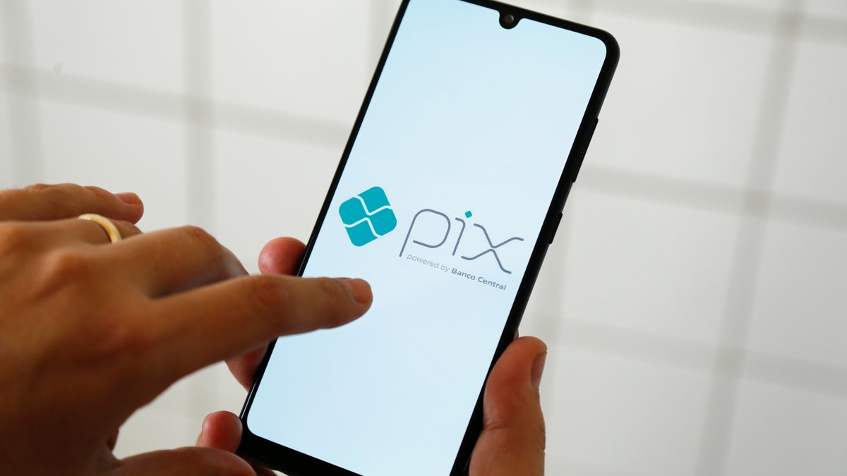 Brasileiros realizaram 63,8 bilhões de operações através do Pix - Adobe Stock