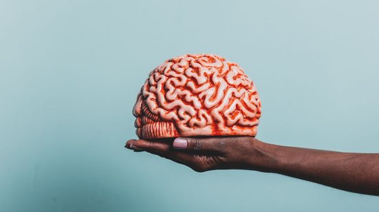 A prática constante desses exercícios digitais pode fortalecer as habilidades mentais - Foto: Envato Elements