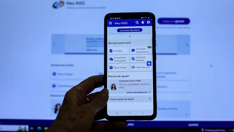 A partir desta sexta-feira, 23, cada nova operação de crédito, renovação ou portabilidade exigirá o reconhecimento facial - Joédson Alves/Agência Brasil