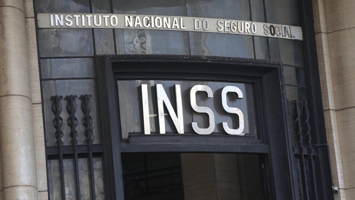 Mesmo após reformas, o sistema previdenciário brasileiro ainda enfrenta descrédito, déficits crescentes e desafios estruturais - Renato S. Cerqueira/Ato Press/Estadão Conteúdo