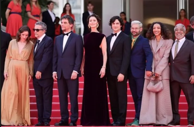 filme brasileiro fez sua estreia em Cannes nesta semana, e recebeu quatro prêmios no festival - Reprodução/Instragran/@wagnermoura_brasil