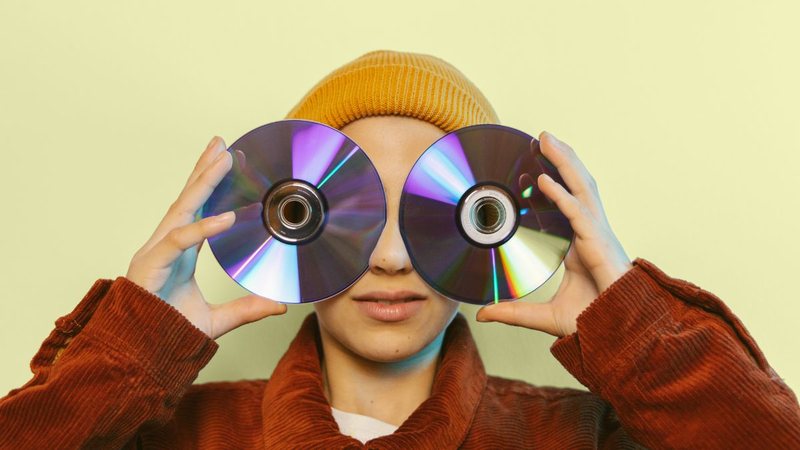Os discos compactos carregam valor por duas grandes razões: econômico e funcional/artístico - Foto: Envato Elements
