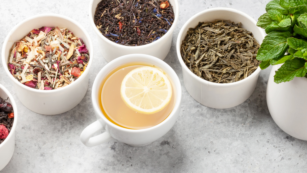 Chás medicinais podem ser aliados valiosos para melhorar a qualidade do sono - Foto: Envato Elements