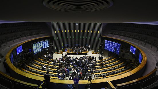 Plenário do Congresso, em sessão conjunta da Câmara e do Senado, derruba dispositivos em 12 vetos - Marcos Oliveira / Agência Senado