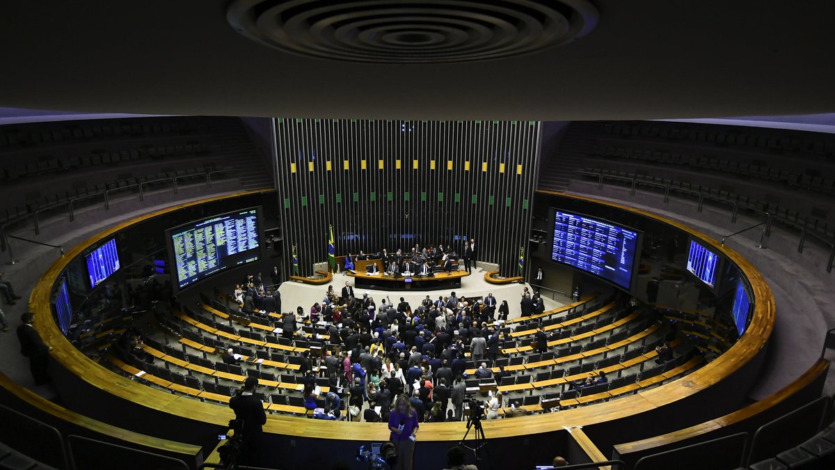 Plenário do Congresso, em sessão conjunta da Câmara e do Senado, derruba dispositivos em 12 vetos - Marcos Oliveira / Agência Senado