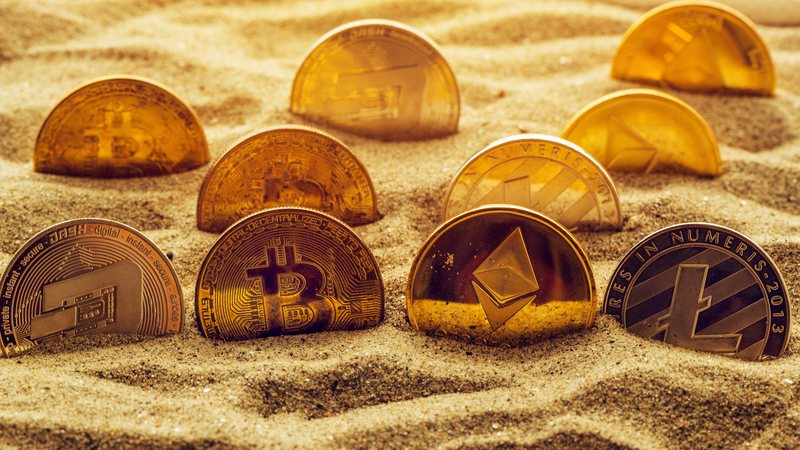 CVM também aprovou a redução do tamanho do contrato do futuro de Bitcoin em dez vezes - Envato