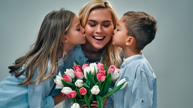 O governo reconheceu a importância desse amor como parte do crescimento moral da sociedade - Foto: Envato Elements