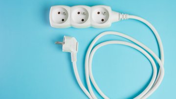 Quando conectados juntos, o risco de sobrecarga aumenta, o que pode prejudicar o funcionamento - Foto: Envato Elements