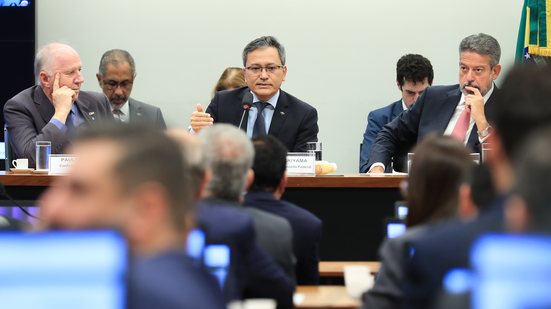 O secretário da Receita Federal Robinson Barreirinhas participou da Comissão Especial do Imposto de Renda nesta terça-feira (27/5) - Lula Marques/Agência Brasil