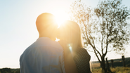Adote esses hábitos simples para tornar seu relacionamento mais feliz. - Foto: Envato Elements