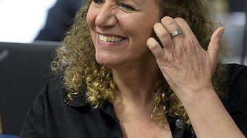 Deputada Jandira Feghali, autora da lei - Reprodução - Agência Senado