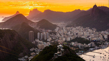 Entre os pontos mencionados, aparecem ícones como o Carnaval do Rio - Foto: Envato Elements
