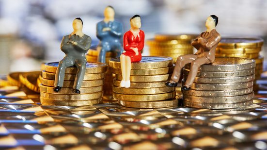 A autoridade máxima do Sistema Financeiro Nacional tem como principal função estabelecer as diretrizes das políticas monetária, cambial e de crédito - Envato Elements
