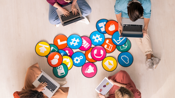 Estudo revela que usuários mais viciados em redes sociais tem essa característica em comum. - Foto: Envato Elements