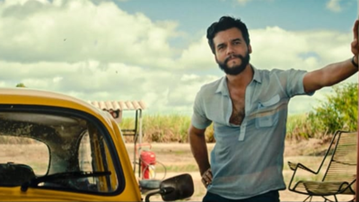 O longa está entre os filmes que disputam a principal honraria do festival - Reprodução/Instagran/@kleber_mendonca_filho