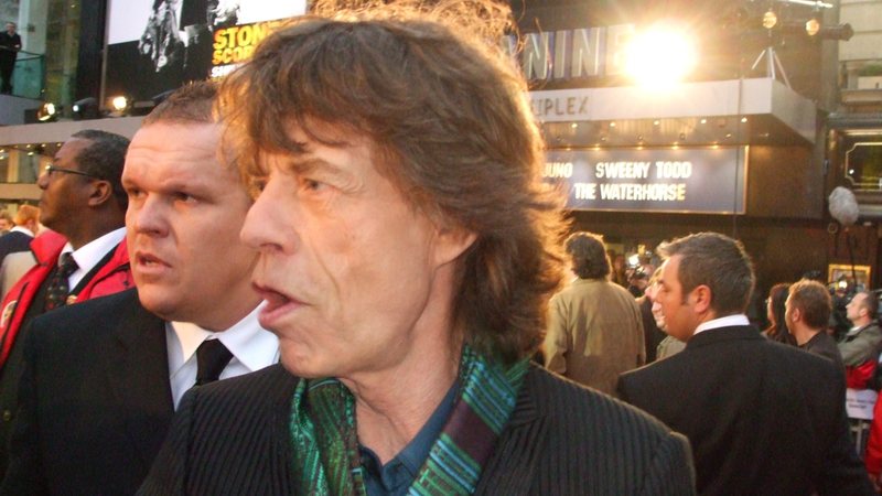 Líder dos Rolling Stones, Mick Jagger fará filme sobre Miles Davis - Charlotte Ellis