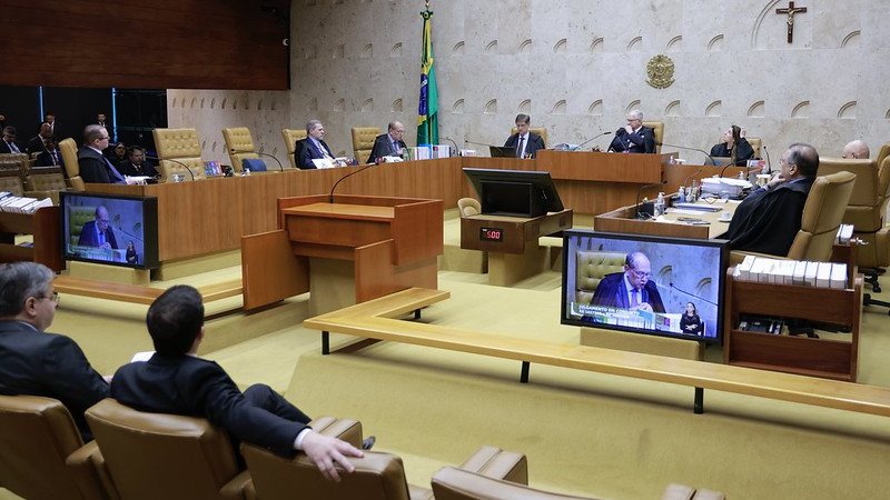 Voto do ministro Gilmar Mendes é mostrado no vídeo durante a sessão no STF sobre o artigo 19 do Marco Legal da Internet - TV Justiça