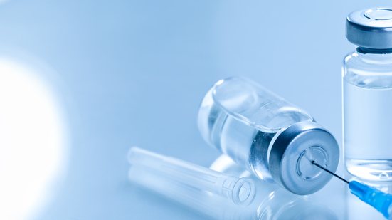 Medicamento da Roche é suspenso pela fabricante após mortes por insuficiência hepática - Adobe Stock