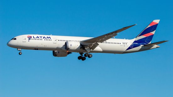 Latam ampliará malha a partir de outubro - Adobe Stock