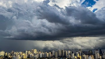 Na capital paulista, os termômetros devem chegar a 12°C durante as madrugadas - Adobe Stock