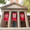 Juíza federal suspendeu na noite de quinta-feira, 5, proibição de estudantes estrangeiros em Harvard - Adobe Stock