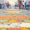 Tapete de serragem na celebração de Corpus Christi em Campo Grande (MS) - Adobe Stock/Vinícius Bacarin