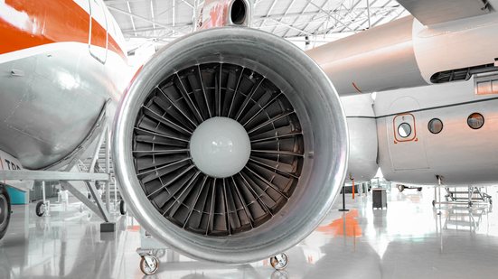 Setor global de aviação espera melhora em 2025 sobre o ano anterior, diz IATA - Adobe Stock