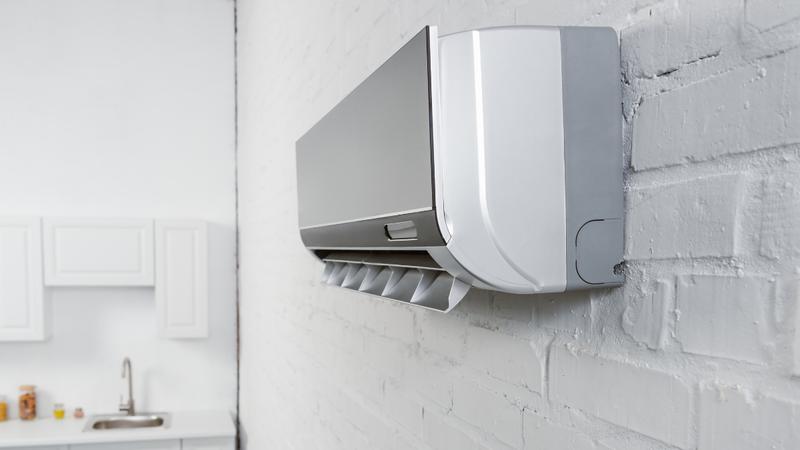 Saiba a temperatura ideal do seu ar-condicionado no inverno para economizar na conta de energia - Foto: Envato Elements