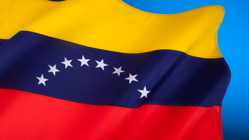 Bandeira da Venezuela: a maior parte dos refugiados é procedente desse país; em segundo lugar vêm os cubanos - Envato