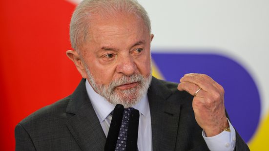 De acordo com o levantamento, 23, 8% avaliam que a condução do governo Lula foi positiva; 40,7% consideram ruim o aumento do IOF - Fabio Rodrigues-Pozzebom/ Agência Brasil